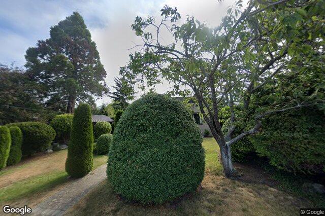 Street view of 671 Linkleas Ave, Oak Bay