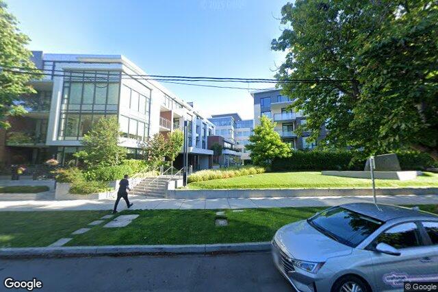 Street view of 309 – 530 Michigan St, Victoria