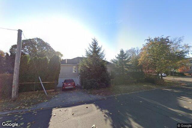 Street view of 865 St. Patrick St, Oak Bay