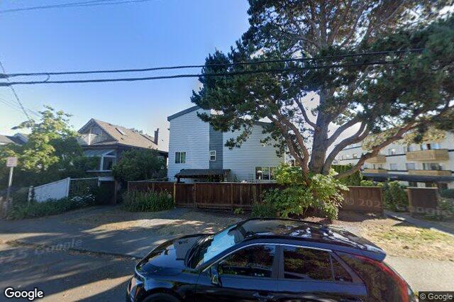 Street view of 304 – 229 Ontario St, Victoria