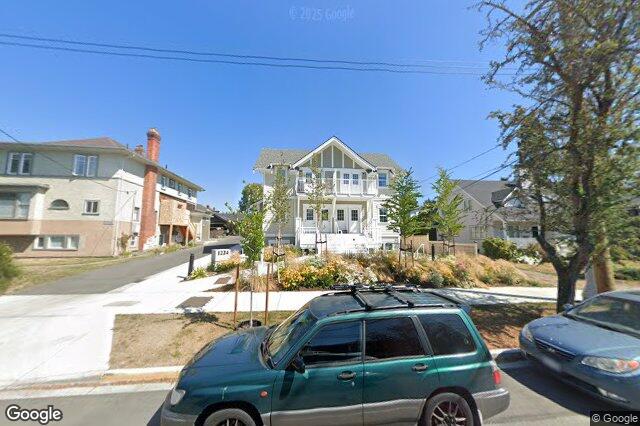 Street view of 102A – 1224 Richardson St, Victoria
