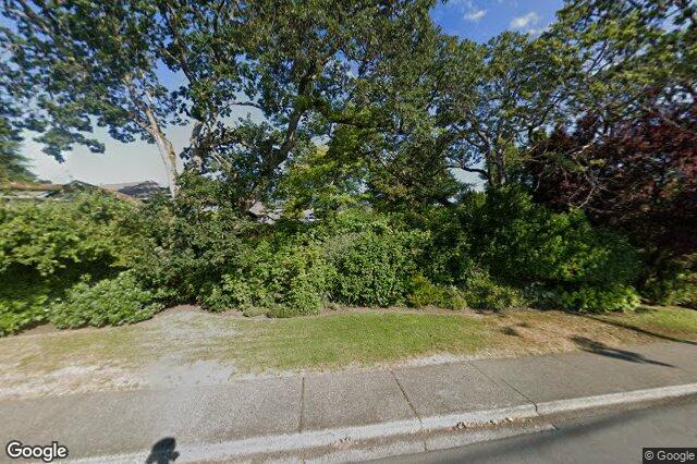 Street view of 764 Richmond Ave, Victoria