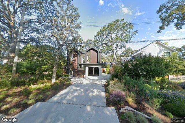 Street view of 862 Somenos St, Victoria