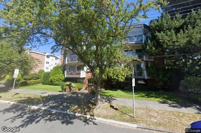Street view of 102 – 1052 Rockland Ave, Victoria