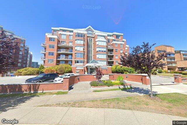 Street view of 103 – 636 Montreal St, Victoria