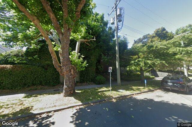 Street view of 4 – 933 Meares St, Victoria