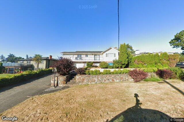 Street view of 230 Portsmouth Dr, Colwood