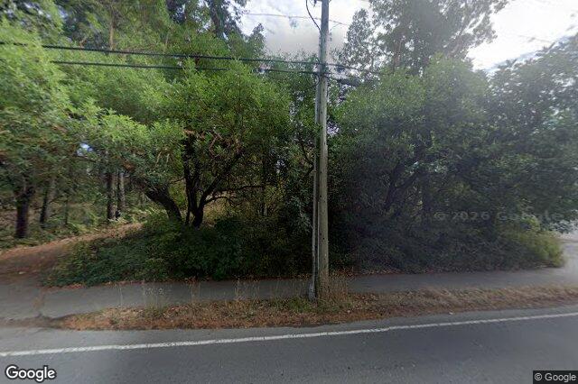 Street view of 960 Siskin Ridge, Langford