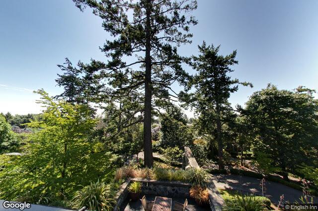 Street view of 314 – 427 Lampson St, Esquimalt