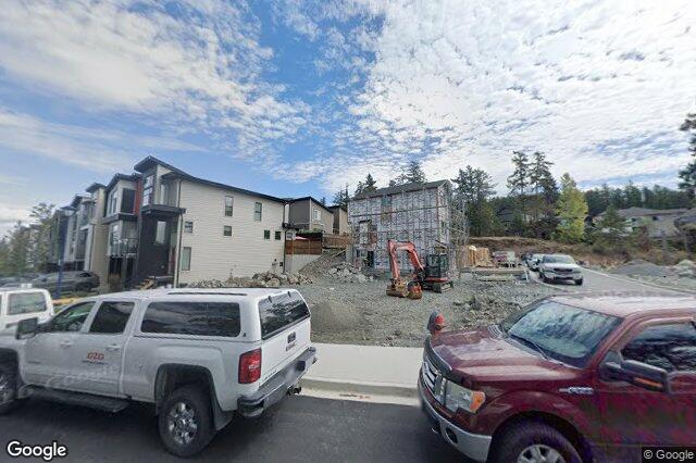 Street view of 905 Rosefinch Pl, Langford
