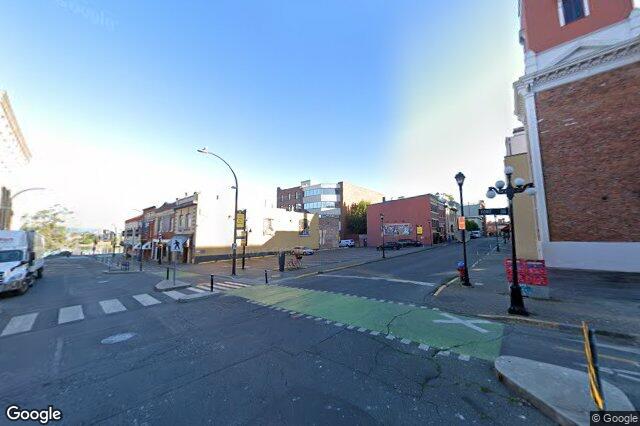Street view of 1005 Langley St, Victoria