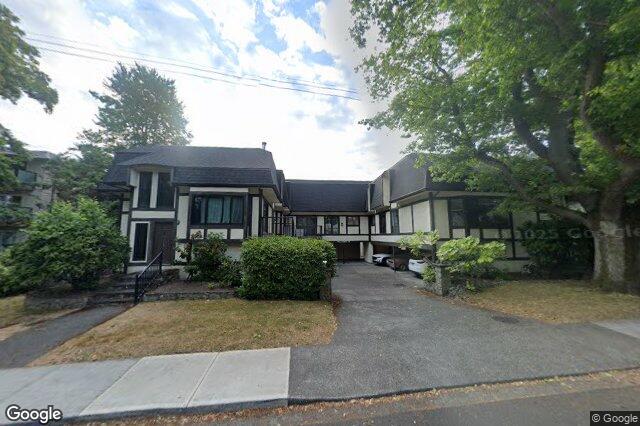 Street view of 6 – 1464 Fort St, Victoria