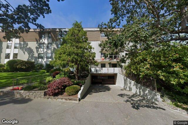Street view of 303 – 2125 Oak Bay Ave, Oak Bay