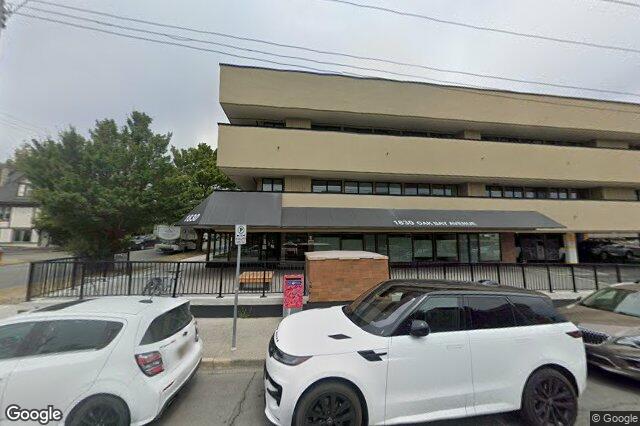Street view of 1A & 2B – 1830 Oak Bay Ave, Oak Bay