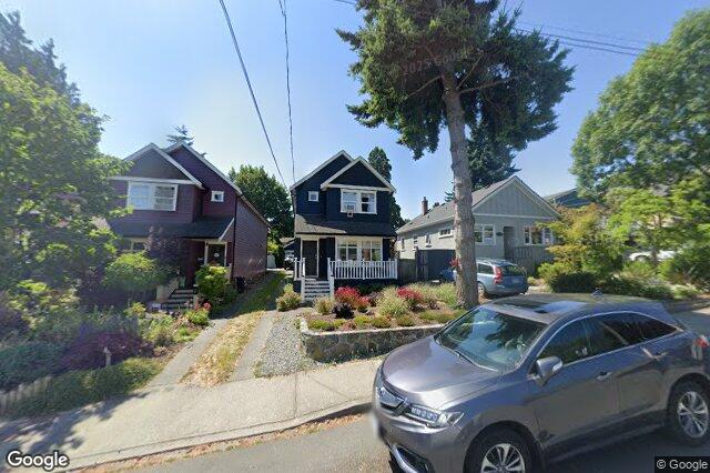 Street view of 1317 Balmoral Rd, Victoria