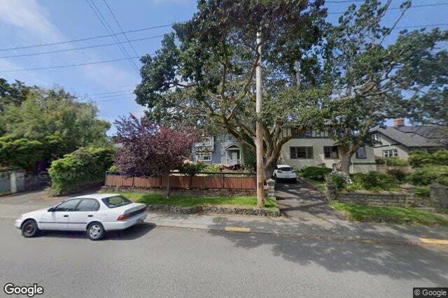 Street view of 1579 Hampshire Rd, Oak Bay