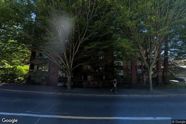 Street view of 401 – 1630 Quadra St, Victoria