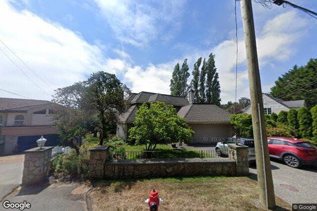Street view of 2717 Somass Dr, Oak Bay