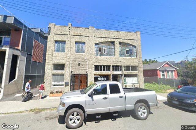 Street view of 1030 North Park St, Victoria