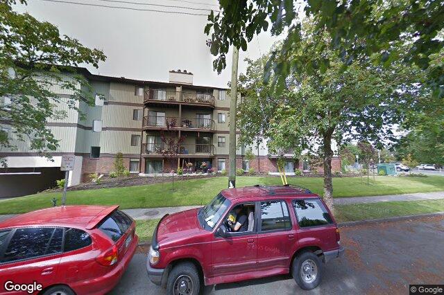 Street view of 209 – 1655 Begbie St, Victoria