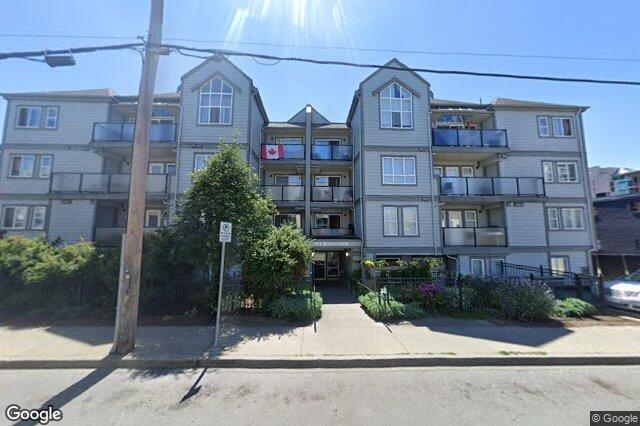 Street view of 301 – 827 North Park St, Victoria