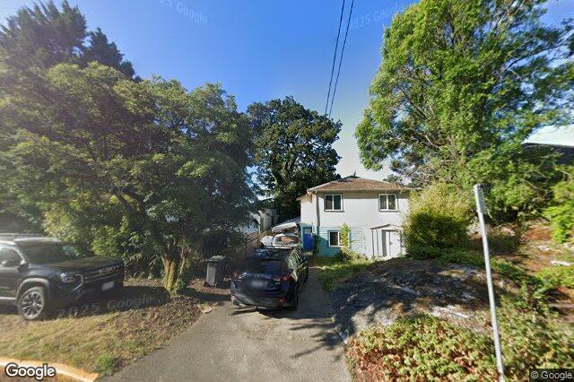 Street view of 209 – 1020 Esquimalt Rd, Esquimalt