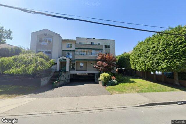 Street view of 302 – 1007 Caledonia Ave, Victoria