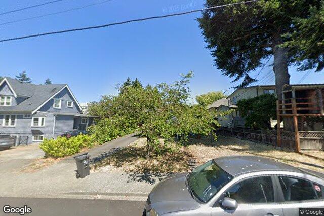 Street view of 1218 Pembroke St, Victoria