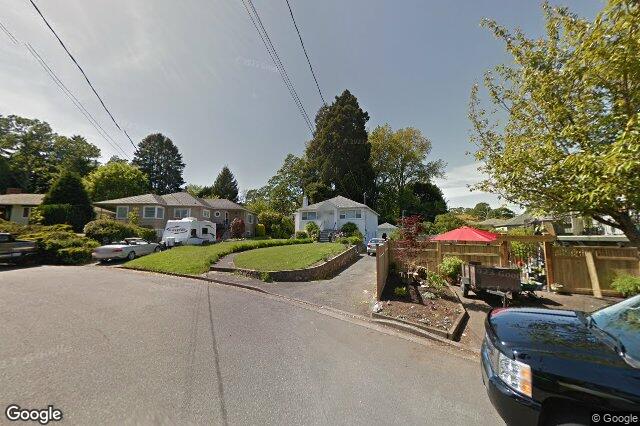 Street view of 628 Bryden Crt, Esquimalt