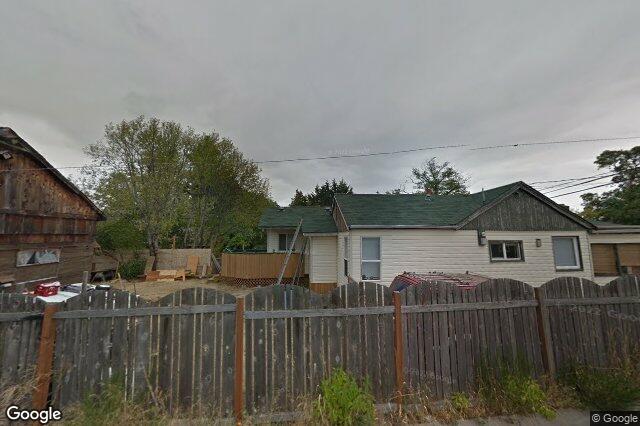 Street view of 907 Vine Crt, Langford