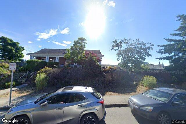 Street view of 609 Mary St, Victoria