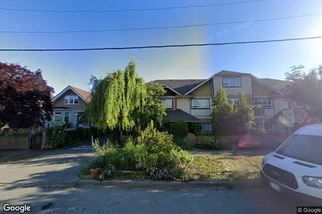 Street view of 1 – 860 Princess Ave, Victoria