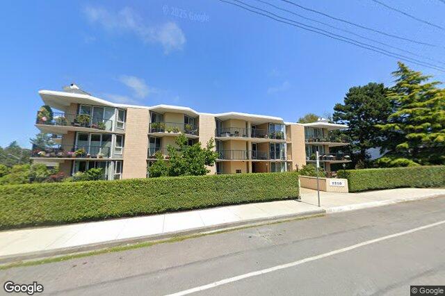 Street view of 401 – 2210 Cadboro Bay Rd, Oak Bay
