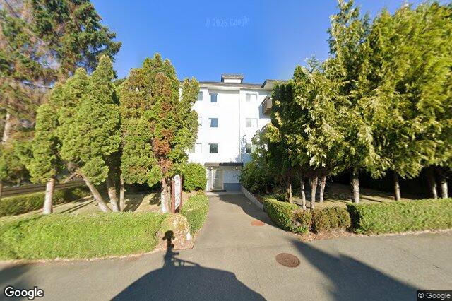 Street view of 2310 Quadra St, Victoria