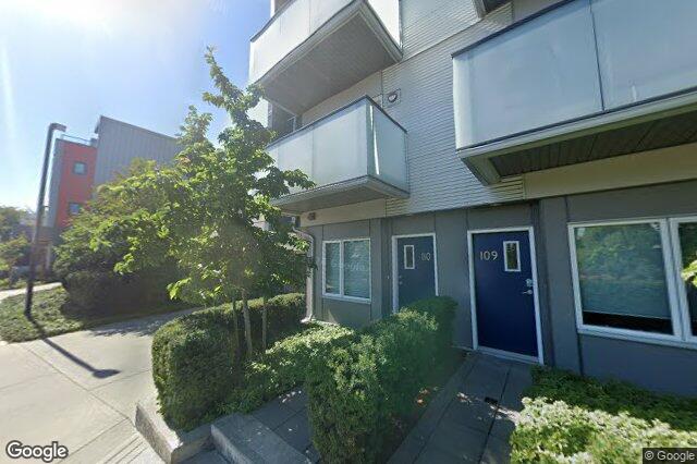 Street view of 402 – 757 Tyee Rd, Victoria