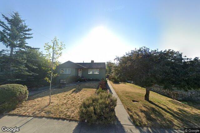 Street view of 2471 Dryfe St, Oak Bay