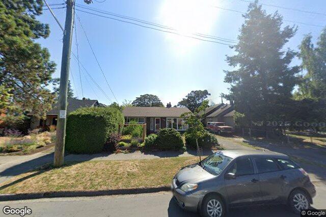Street view of 2603 Scott St, Victoria