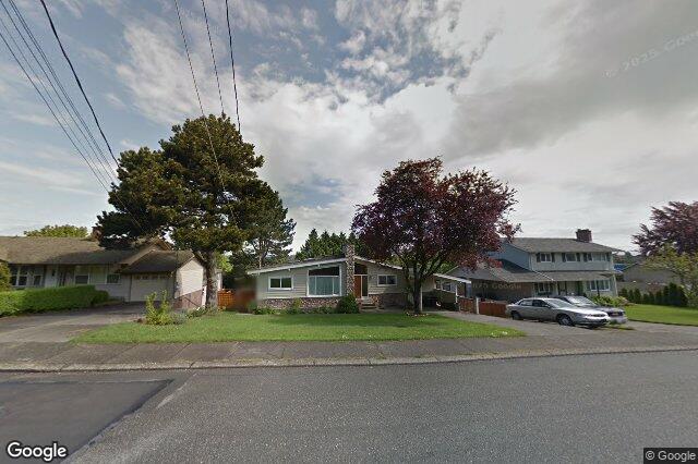 Street view of 880 Rockheights Ave, Esquimalt