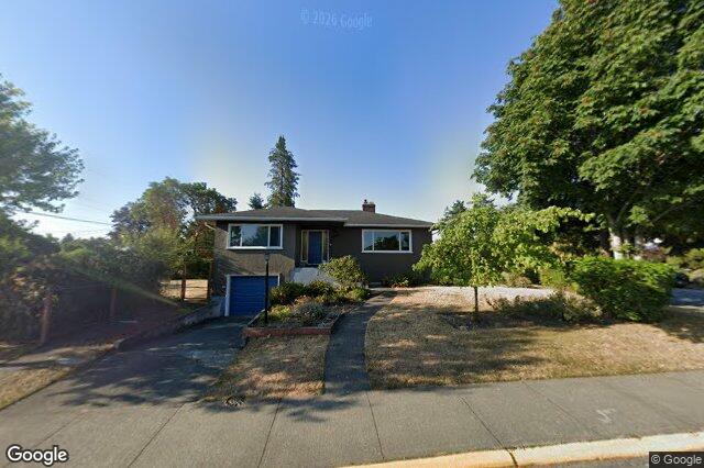 Street view of 2201 Kinross Ave, Oak Bay