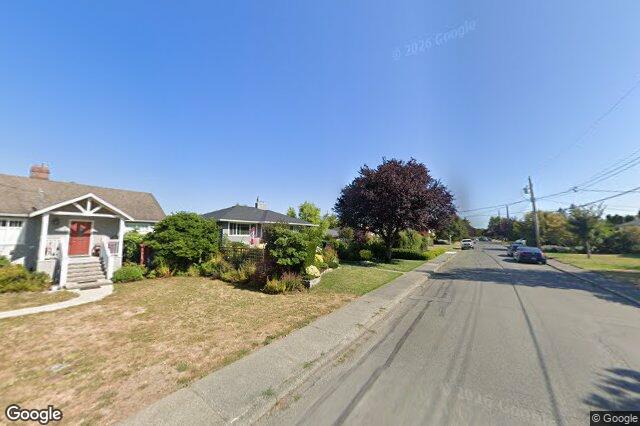 Street view of 2667 Dunlevy St, Oak Bay