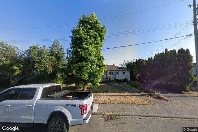 Street view of 2248 Pacific Ave, Oak Bay