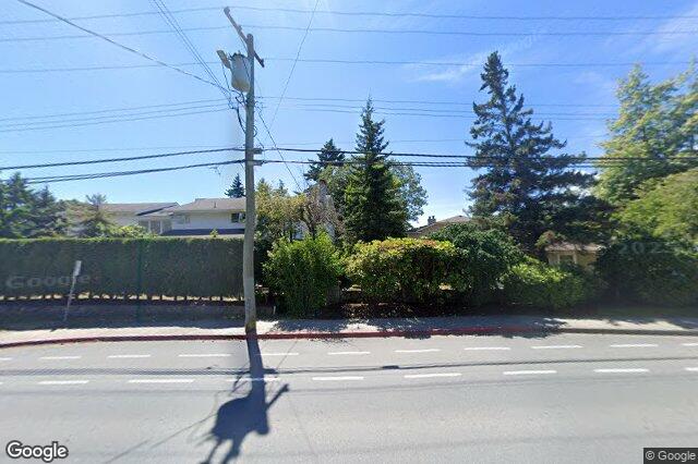 Street view of 33 – 909 Admirals Rd, Esquimalt