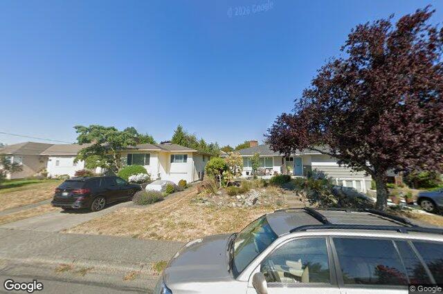Street view of 2758 Dunlevy St, Oak Bay