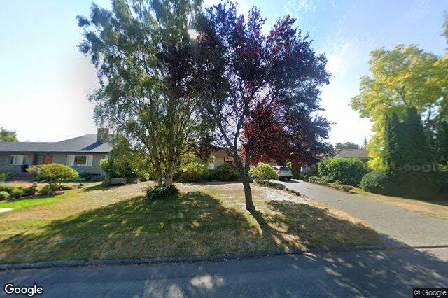 Street view of 2807 Dunlevy St, Oak Bay