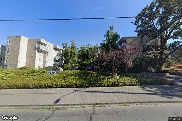 Street view of 214 – 1366 Hillside Ave, Victoria