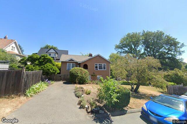 Street view of 1276 Vista Hts, Victoria