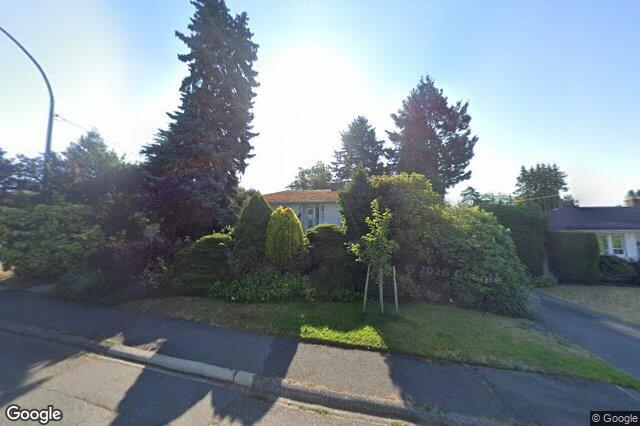 Street view of 2991 Eastdowne Rd, Oak Bay