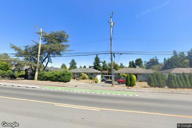 Street view of 211 – 1075 Tillicum Rd, Esquimalt