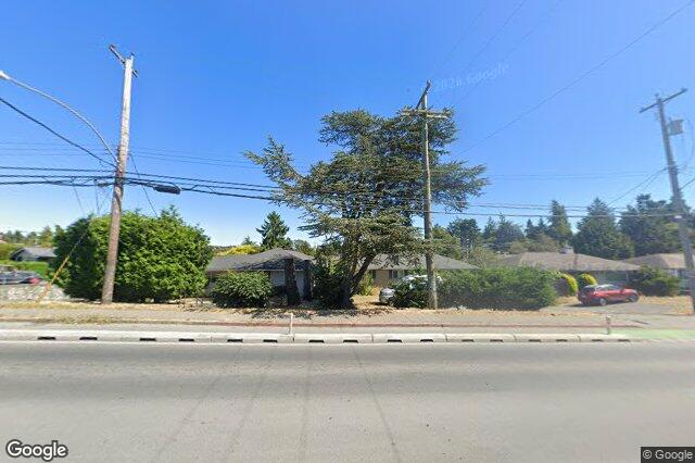 Street view of 305 – 1075 Tillicum Rd, Esquimalt