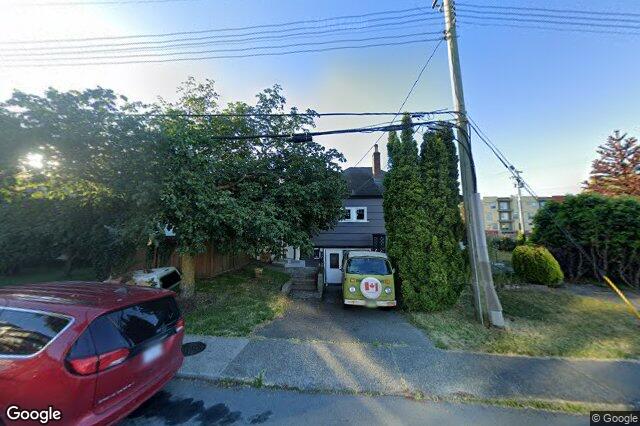 Street view of 202 – 2940 Harriet Rd, Saanich